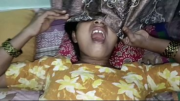 Bangladeshi House Maid Missionary Pose Fucked Hard by Owner in Bedroom